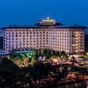 Chatrium Royal ***** Yangon